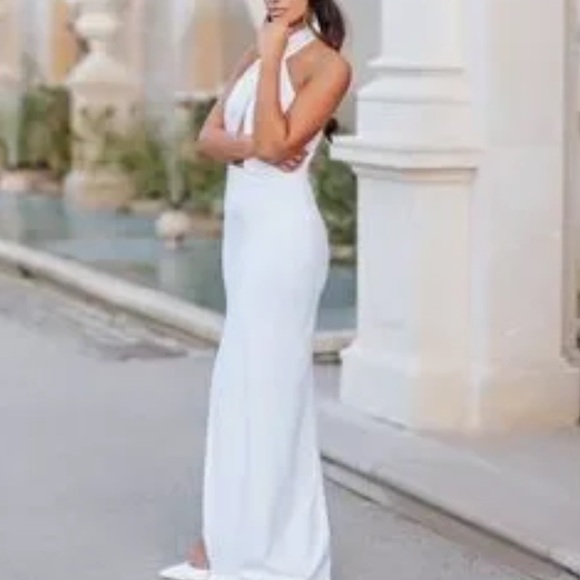 AMANDA UPRICHARD X REVOLVE Zahara Gown in White - Picture 2 of 10